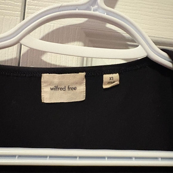 Wilfred Free shorts jumper - Picture 2 of 2